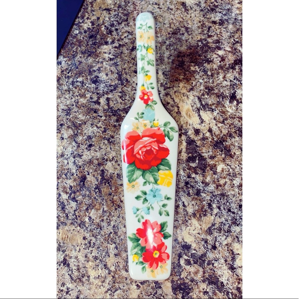 PIONEER WOMAN PIE SERVER